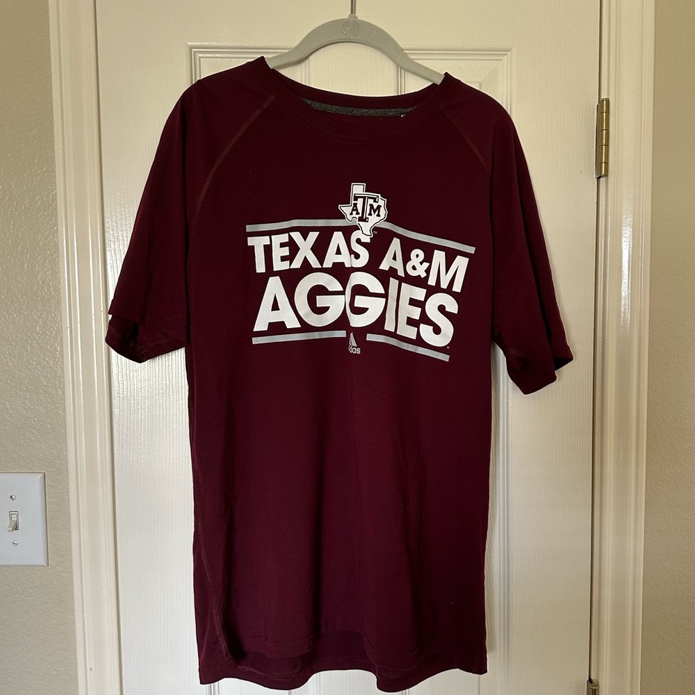 TEXAS A&M graphic T-shirt